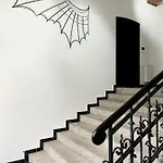 Lemon Pepper Apartment