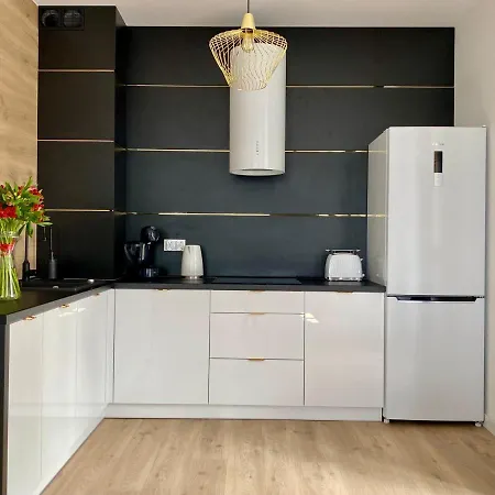 아파트 Lemon Pepper 옐레니아구라