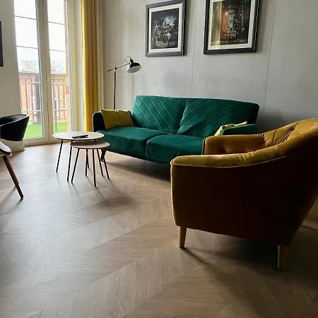 Lemon Pepper * 옐레니아구라