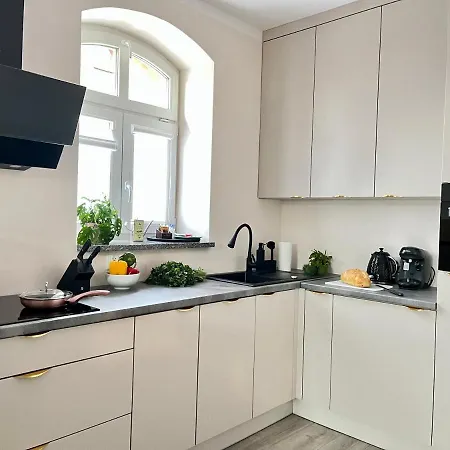 Lemon Pepper Apartment