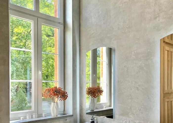 Lemon Pepper Apartment